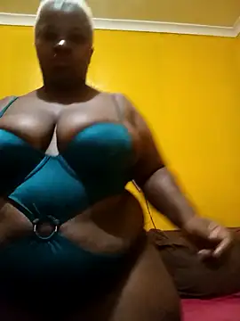 Snapshot of HotBootyBabe90 chatting on January 7, 2025, 2:53 am HotBootyBabe90 online show from January 7, 2025, 2:53 am