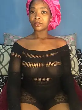 Snapshot of NunuBerry16 chatting on December 16, 2024, 8:48 pm NunuBerry16 online show from December 16, 2024, 8:48 pm