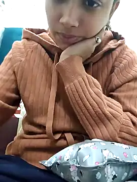 Snapshot of Aleena_Rai chatting on December 14, 2024, 1:38 pm Aleena Rai online show from December 14, 2024, 1:38 pm