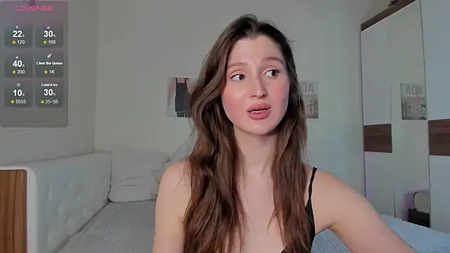 Snapshot of tender_babyy chatting on February 8, 2025, 2:16 pm tender babyy online show from February 8, 2025, 2:16 pm