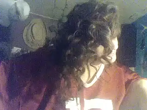 Snapshot of Fantasymaid80 chatting on February 4, 2025, 7:29 am Fantasymaid80 online show from February 4, 2025, 7:29 am