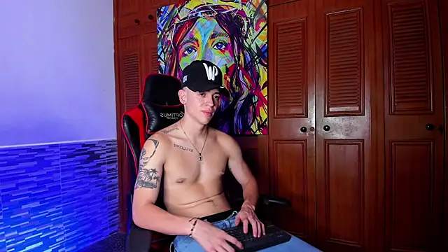 Snapshot of Dimitri_higth420 chatting on February 25, 2025, 9:53 am Dimitri higth420 online show from February 25, 2025, 9:53 am