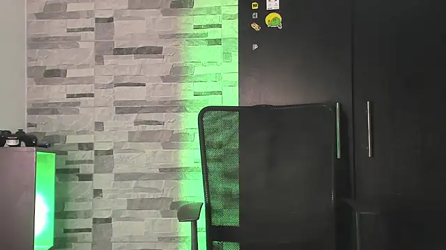 Snapshot of Dimitri_higth420 chatting on October 2, 2025, 2:07 am Dimitri higth420 online show from October 2, 2025, 2:07 am