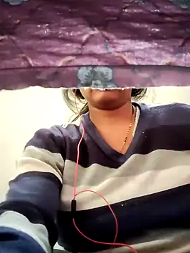 Snapshot of lovelyruhi chatting on December 5, 2024, 10:23 am lovelyruhi online show from December 5, 2024, 10:23 am