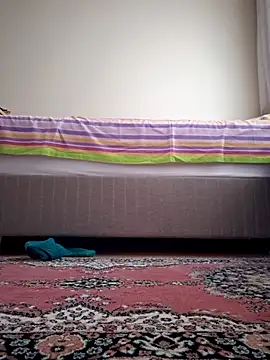 Snapshot of nyraminyon chatting on October 3, 2025, 11:40 am nyraminyon online show from October 3, 2025, 11:40 am