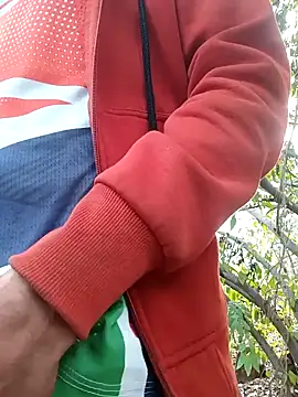 Snapshot of Piyush_2024 chatting on January 17, 2025, 11:59 am Piyush 2024 online show from January 17, 2025, 11:59 am