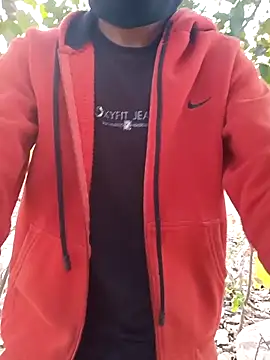 Snapshot of Piyush_2024 chatting on February 18, 2025, 1:43 am Piyush 2024 online show from February 18, 2025, 1:43 am