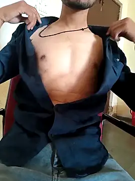 Snapshot of Piyush_2024 chatting on March 21, 2025, 8:06 am Piyush 2024 online show from March 21, 2025, 8:06 am