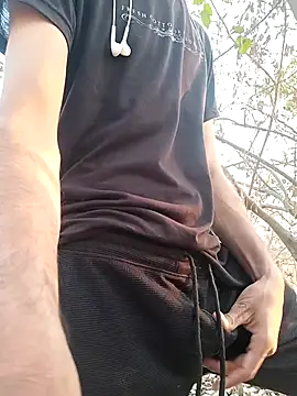 Snapshot of Piyush_2024 chatting on March 21, 2025, 12:28 pm Piyush 2024 online show from March 21, 2025, 12:28 pm