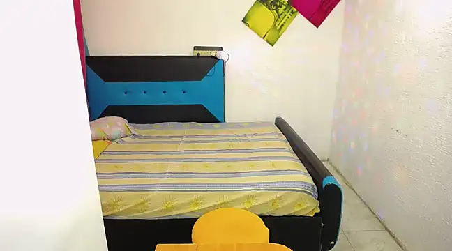 Snapshot of pitbullveryhot chatting on March 19, 2025, 6:12 pm pitbullveryhot online show from March 19, 2025, 6:12 pm