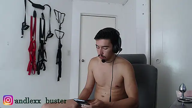 Snapshot of lexxandbusterr chatting on December 5, 2024, 5:50 pm lexxandbusterr online show from December 5, 2024, 5:50 pm