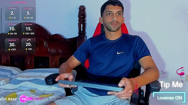 Snapshot of mike_shelby21 chatting on October 28, 2025, 2:15 am mike shelby21 online show from October 28, 2025, 2:15 am