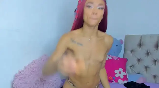 Snapshot of StassieBell chatting on December 25, 2024, 5:05 am StassieBell online show from December 25, 2024, 5:05 am