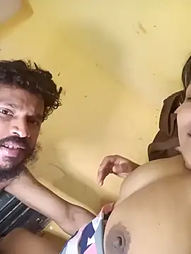 Snapshot of Radhikadavi879 chatting on January 21, 2025, 8:54 pm Radhikadavi879 online show from January 21, 2025, 8:54 pm