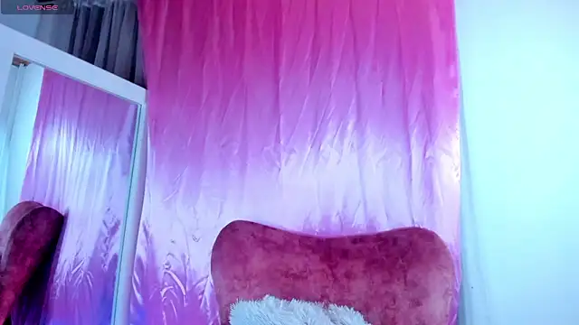 Snapshot of _jade_white_ chatting on January 29, 2025, 12:56 pm jade white online show from January 29, 2025, 12:56 pm