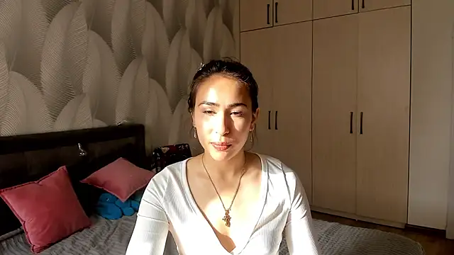 Snapshot of Bambiii_bby chatting on September 25, 2025, 2:37 am Bambiii bby online show from September 25, 2025, 2:37 am