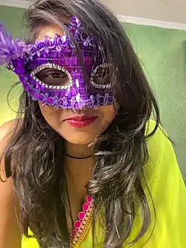 Snapshot of Rihana_Baby chatting on February 15, 2025, 9:04 pm Rihana Baby online show from February 15, 2025, 9:04 pm