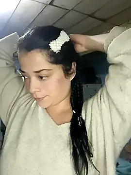 Snapshot of Elvishcassie_ chatting on March 9, 2025, 8:42 pm Elvishcassie online show from March 9, 2025, 8:42 pm