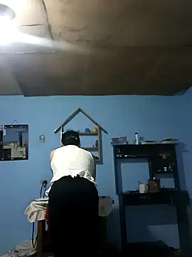 Snapshot of Elvishcassie_ chatting on September 9, 2025, 6:07 pm Elvishcassie online show from September 9, 2025, 6:07 pm