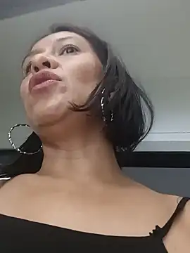 Snapshot of Slut_Milf_ chatting on January 16, 2025, 7:31 pm Slut Milf  online show from January 16, 2025, 7:31 pm