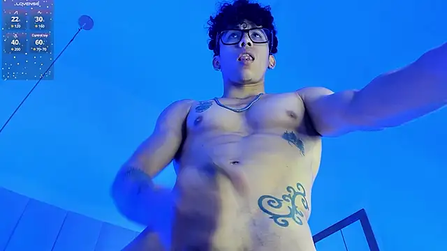 Snapshot of AkazaBoy_ chatting on March 8, 2025, 1:57 pm AkazaBoy  online show from March 8, 2025, 1:57 pm