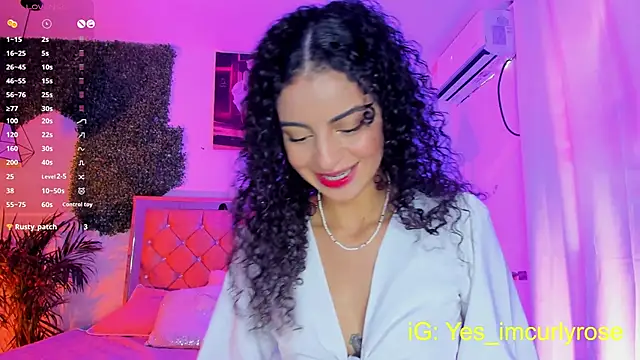 CurlyRose   online show from September 12, 2025, 9:59 pm
