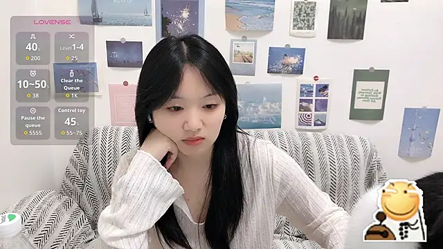 Snapshot of LiLiYbaby chatting on September 30, 2025, 6:29 am LiLiYbaby online show from September 30, 2025, 6:29 am