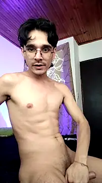 Snapshot of Hugo_Coopers chatting on October 27, 2025, 5:28 pm Hugo Coopers online show from October 27, 2025, 5:28 pm