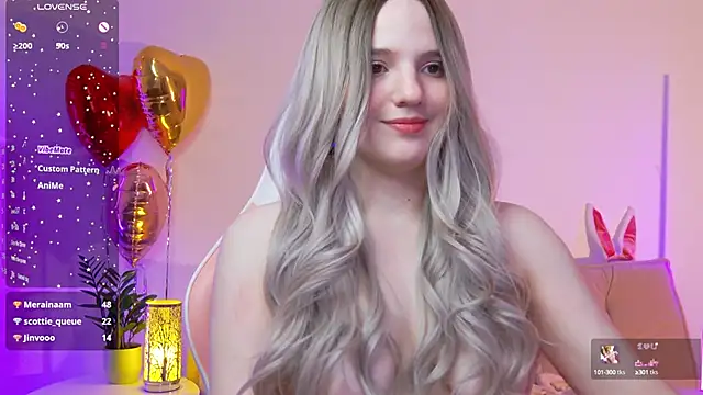 Roxieex online show from February 17, 2025, 3:25 am