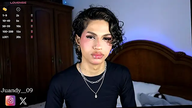 Snapshot of Abby_bella09 chatting on March 22, 2025, 8:40 am Abby bella09 online show from March 22, 2025, 8:40 am