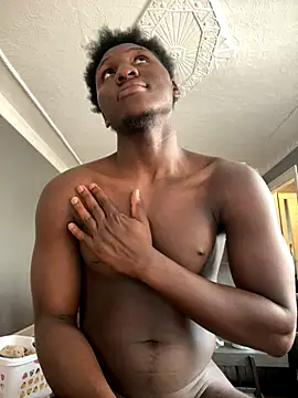 Snapshot of Festivitiesking1 chatting on September 17, 2025, 7:37 pm Festivitiesking1 online show from September 17, 2025, 7:37 pm