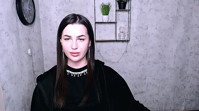 Snapshot of DivaKaily_ chatting on December 2, 2024, 8:33 pm DivaKaily online show from December 2, 2024, 8:33 pm