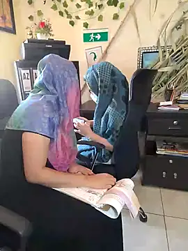 Snapshot of NAJWA-ARAB chatting on December 3, 2024, 2:27 pm NAJWA-ARAB online show from December 3, 2024, 2:27 pm