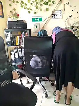 Snapshot of NAJWA-ARAB chatting on January 16, 2025, 2:19 pm NAJWA-ARAB online show from January 16, 2025, 2:19 pm