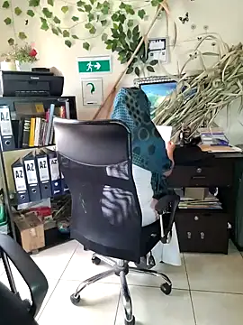 Snapshot of NAJWA-ARAB chatting on January 23, 2025, 2:28 pm NAJWA-ARAB online show from January 23, 2025, 2:28 pm