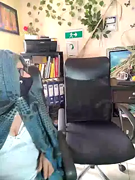 Snapshot of NAJWA-ARAB chatting on February 12, 2025, 5:26 pm NAJWA-ARAB online show from February 12, 2025, 5:26 pm