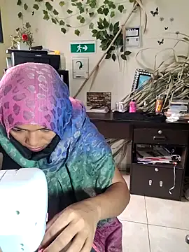 Snapshot of NAJWA-ARAB chatting on March 13, 2025, 5:18 pm NAJWA-ARAB online show from March 13, 2025, 5:18 pm