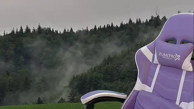 Snapshot of Dolce--Mia---Bianchi__07 chatting on December 30, 2024, 3:25 am Dolce--Mia---Bianchi 07 online show from December 30, 2024, 3:25 am