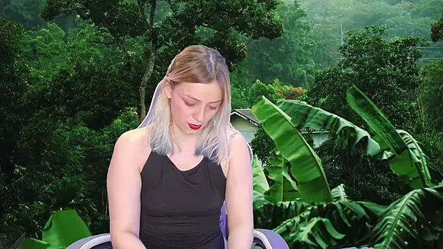 Snapshot of Dolce--Mia---Bianchi__07 chatting on January 27, 2025, 2:31 am Dolce--Mia---Bianchi 07 online show from January 27, 2025, 2:31 am