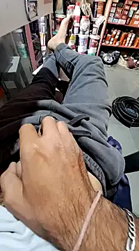 Snapshot of dickerdaddy25 chatting on January 18, 2025, 10:28 am dickerdaddy25 online show from January 18, 2025, 10:28 am