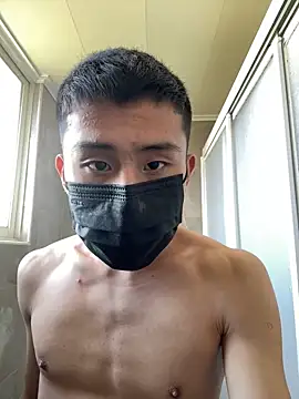 Snapshot of Benson18y chatting on January 12, 2025, 7:43 am Benson18y online show from January 12, 2025, 7:43 am