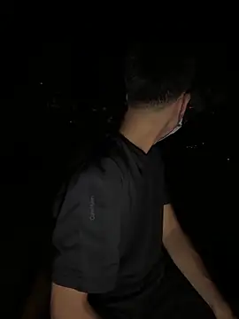 Snapshot of Benson18y chatting on September 28, 2025, 2:11 pm Benson18y online show from September 28, 2025, 2:11 pm