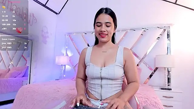 Snapshot of naughty__sara chatting on January 11, 2025, 12:29 pm naughty  sara online show from January 11, 2025, 12:29 pm