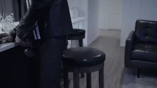 njcumsluT online show from November 20, 2025, 4:56 am