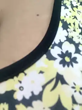 Snapshot of Cute_payal0 chatting on October 15, 2025, 6:35 am Cute payal0 online show from October 15, 2025, 6:35 am