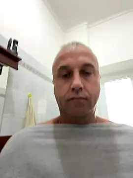 Snapshot of Lecatore80 chatting on October 5, 2025, 7:50 am Lecatore80 online show from October 5, 2025, 7:50 am
