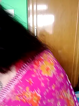 Snapshot of Raja_Ranii chatting on January 5, 2025, 6:13 am Raja Ranii online show from January 5, 2025, 6:13 am