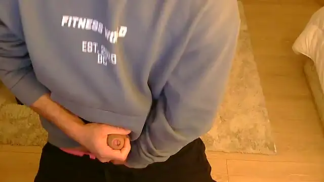 Snapshot of GymBoyVan chatting on January 13, 2025, 3:15 pm GymBoyVan online show from January 13, 2025, 3:15 pm