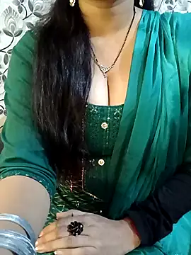 Snapshot of kindar-joy chatting on January 7, 2025, 10:52 pm kindar-joy online show from January 7, 2025, 10:52 pm