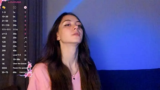 Snapshot of EvaBradley chatting on September 22, 2025, 6:43 pm EvaBradley online show from September 22, 2025, 6:43 pm